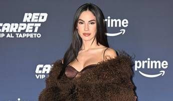 Giulia De Lellis il parto e vicino Sono giorni che giro tra medici e ospedali Giulia De Lellis il parto e vicino Sono giorni che giro tra medici e ospedali