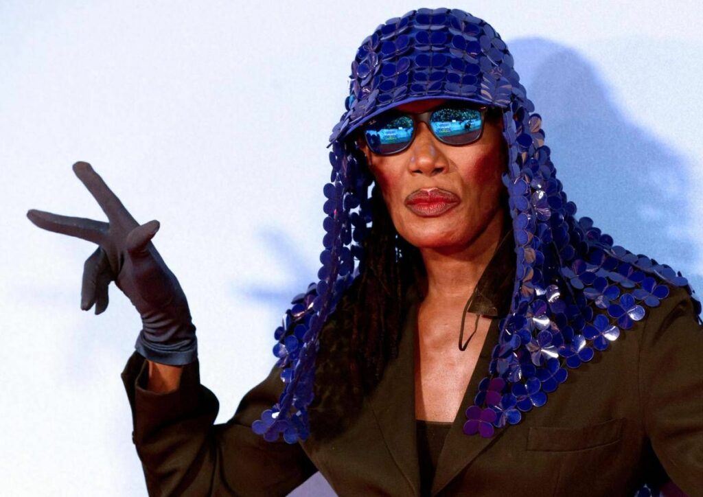 Grace Jones infortunio allanca salta il concerto a Lido di Camaiore Grace Jones infortunio allanca salta il concerto a Lido di Camaiore