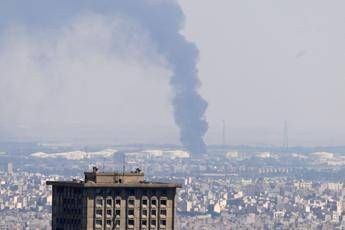 Iran Israele colpisce sito nucleare Natanz Altri 10 obiettivi nel mirino Iran Israele colpisce sito nucleare Natanz Altri 10 obiettivi nel mirino