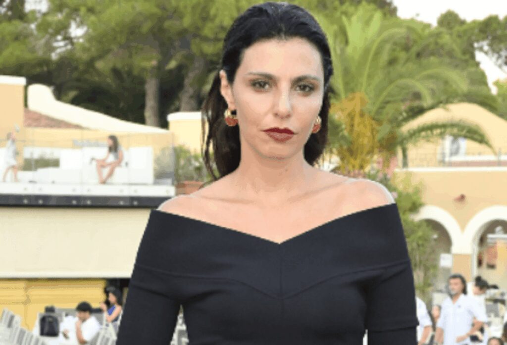 Irene Maiorino Un uomo si masturbava in strada guardandomi. La denuncia dellattrice