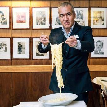 Le Fettuccine Alfredo Unalchimia di soli 3 ingredienti diffidate dalle imitazioni