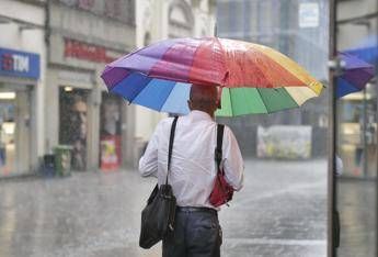 Maltempo allerta gialla in quattro regioni rischio di forti temporali Maltempo allerta gialla in quattro regioni rischio di forti temporali