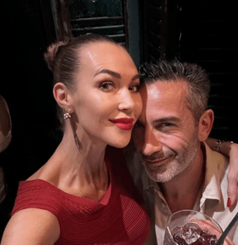 Matteo Viviani e Ludmilla Radchenko si separano ma brindano insieme Matteo Viviani e Ludmilla Radchenko si separano ma brindano insieme