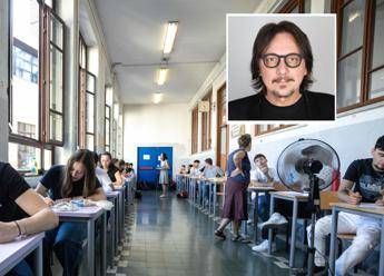 Maturita esperto Ia Camisani Calzolari Traccia su indignazione social ben centrata Maturita esperto Ia Camisani Calzolari Traccia su indignazione social ben centrata