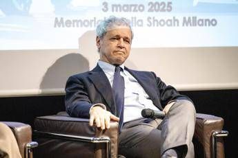 Mentana Inter travolta onore al Psg. Poi punge i tifosi avversari Mentana Inter travolta onore al Psg. Poi punge i tifosi avversari
