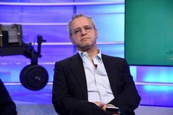 Mentana lascia La7 Il post misterioso Devi capire quando e il momento di staccare Mentana lascia La7 Il post misterioso Devi capire quando e il momento di staccare