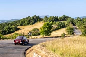 Mille Miglia mattinata fra i tornanti di Futa e Raticosa Mille Miglia mattinata fra i tornanti di Futa e Raticosa