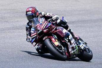 MotoGp Marquez trionfa ancora al Mugello. Secondo il fratello Alex beffa Bagnaia MotoGp Marquez trionfa ancora al Mugello. Secondo il fratello Alex beffa Bagnaia
