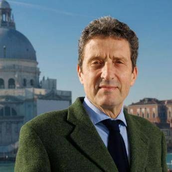 Per il presidente Buttafuoco la Biennale di Venezia e una bottega del futuro Per il presidente Buttafuoco la Biennale di Venezia e una bottega del futuro