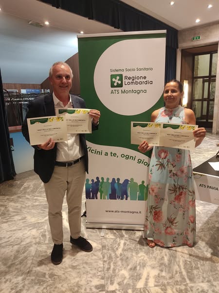 Premiata lASST della Valcamonica per le buone pratiche di promozione della salute nei luoghi di lavoro Premiata lASST della Valcamonica per le buone pratiche di promozione della salute nei luoghi di lavoro