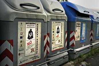 Rifiuti Arera in 2023 raccolta differenziata 1 nord al top Rifiuti Arera in 2023 raccolta differenziata 1 nord al top