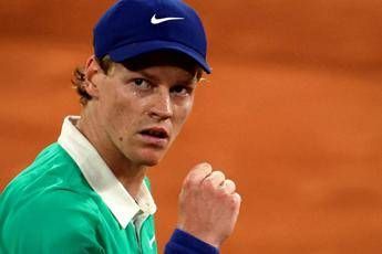 Sinner oggi live finale Roland Garros 2025 contro Alcaraz. La diretta Sinner oggi live finale Roland Garros 2025 contro Alcaraz. La diretta