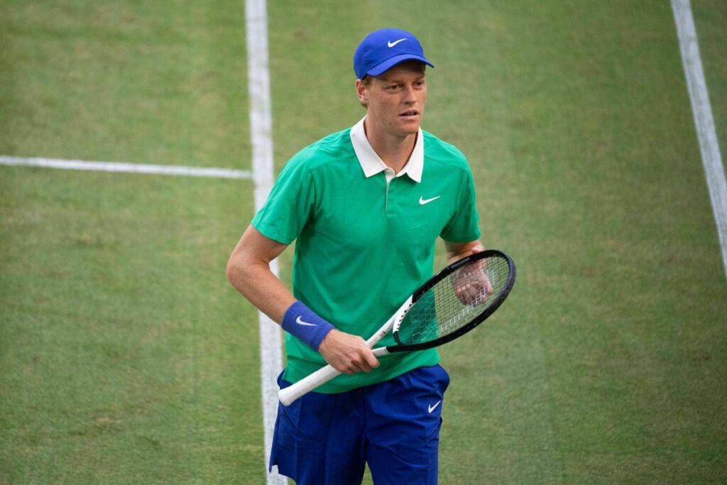 Sinner verso lesordio a Wimbledon quando giochera Jannik Sinner verso lesordio a Wimbledon quando giochera Jannik