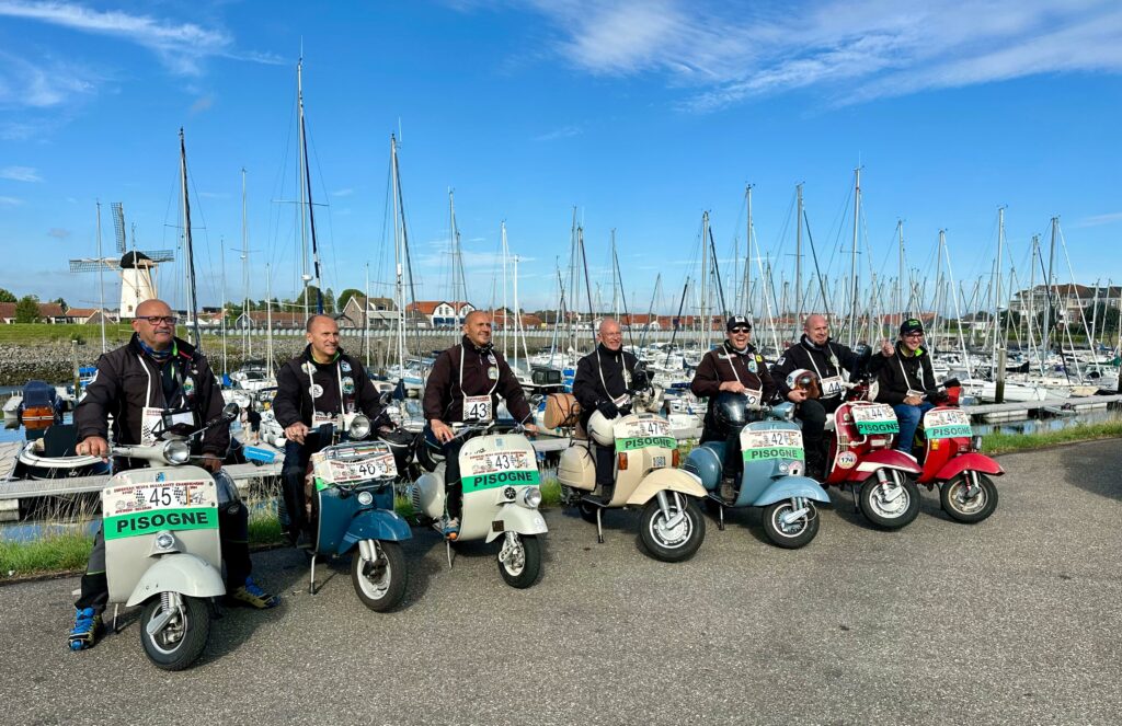 VESPA CLUB PISOGNE 3 VESPA CLUB PISOGNE 3