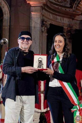 Vasco Rossi State tranquilli ragazzi ce la farete tutti Vasco Rossi State tranquilli ragazzi ce la farete tutti