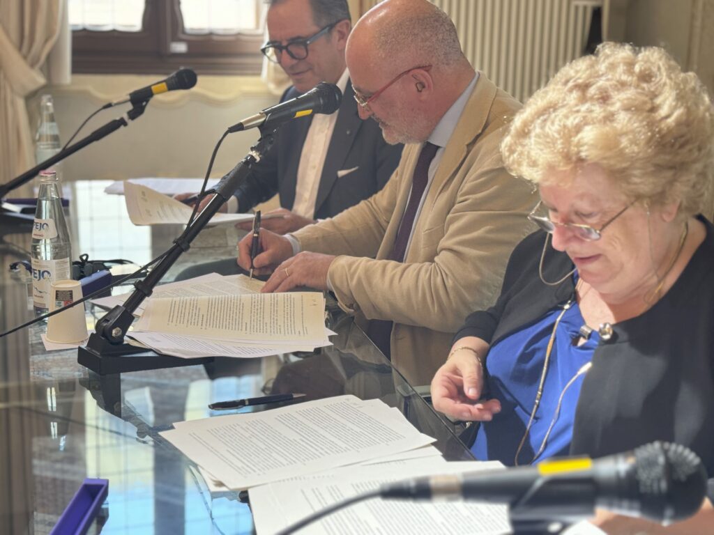 03. Firma dellaccordo Gorno Tempini Castelli Molinelli 03. Firma dellaccordo Gorno Tempini Castelli Molinelli