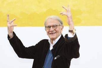 Addio a Enrico Lucherini morto il press agent piu famoso dItalia Addio a Enrico Lucherini morto il press agent piu famoso dItalia
