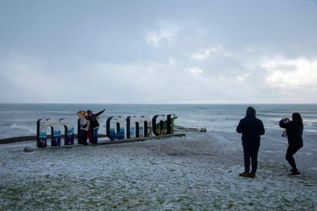 Argentina ondata di gelo estremo neve sulle spiagge e freddo come in Groenlandia Argentina ondata di gelo estremo neve sulle spiagge e freddo come in Groenlandia