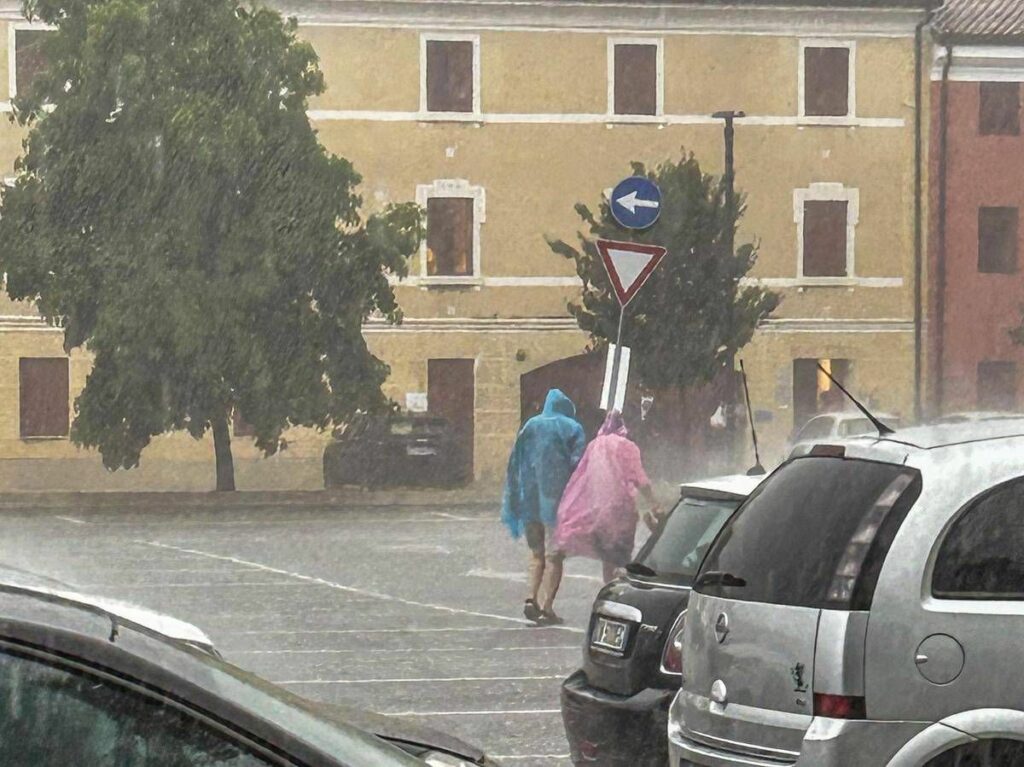 Dal caldo africano al maltempo con temporali e grandine le previsioni meteo Dal caldo africano al maltempo con temporali e grandine le previsioni meteo