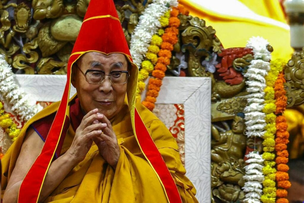 Dalai Lama compie 90 anni dagli Usa allIndia gli auguri al leader spirituale tibetano Dalai Lama compie 90 anni dagli Usa allIndia gli auguri al leader spirituale tibetano