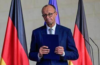 Dazi lallarme di Merz Da accordo Usa Ue danni sostanziali a economia tedesca Dazi lallarme di Merz Da accordo Usa Ue danni sostanziali a economia tedesca