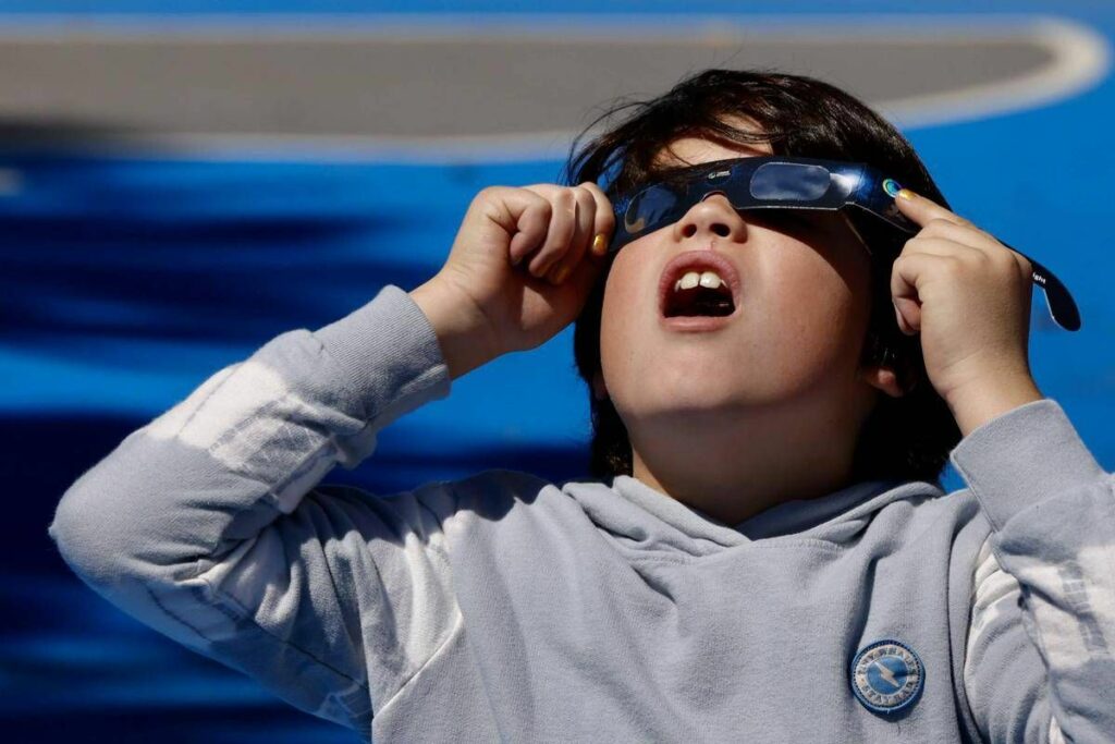 Eclissi solare totale in Italia nel 2027 un evento unico Eclissi solare totale in Italia nel 2027 un evento unico