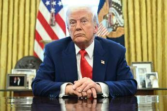 Il caso Epstein affonda Trump consenso giu di 9 punti nei sondaggi