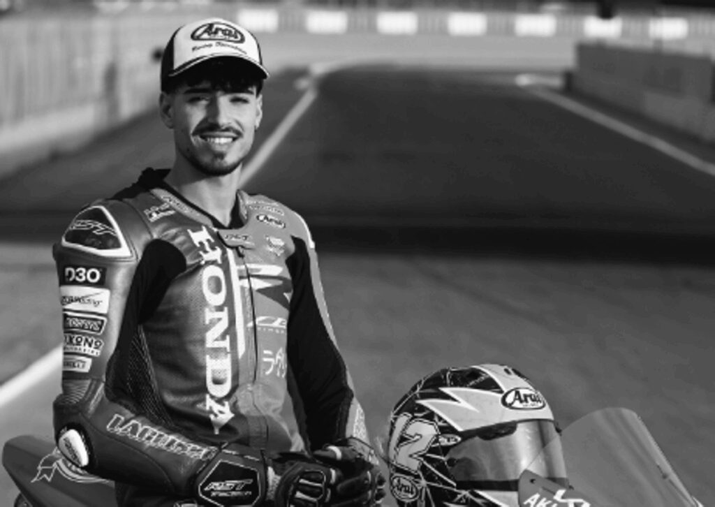 Morto a 20 anni il pilota Borja Gomez incidente in pista a Magny Cours Morto a 20 anni il pilota Borja Gomez incidente in pista a Magny Cours