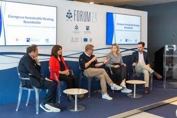Nautica terza edizione della European sustainable boating roundtable tavola rotonda al Salone nautico
