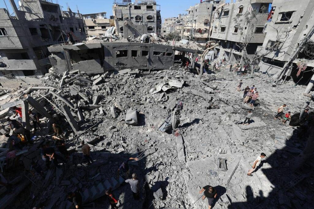 Nuovi raid a Gaza Almeno 35 morti. Fonti Israele non ha ancora deciso sulla tregua Nuovi raid a Gaza Almeno 35 morti. Fonti Israele non ha ancora deciso sulla tregua