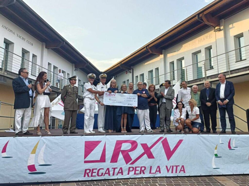 Settima Regata per la vita a sostegno delloncologia delle Marche Settima Regata per la vita a sostegno delloncologia delle Marche