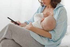 Settimana dellallattamento decalogo Iss per la poppata in vacanza