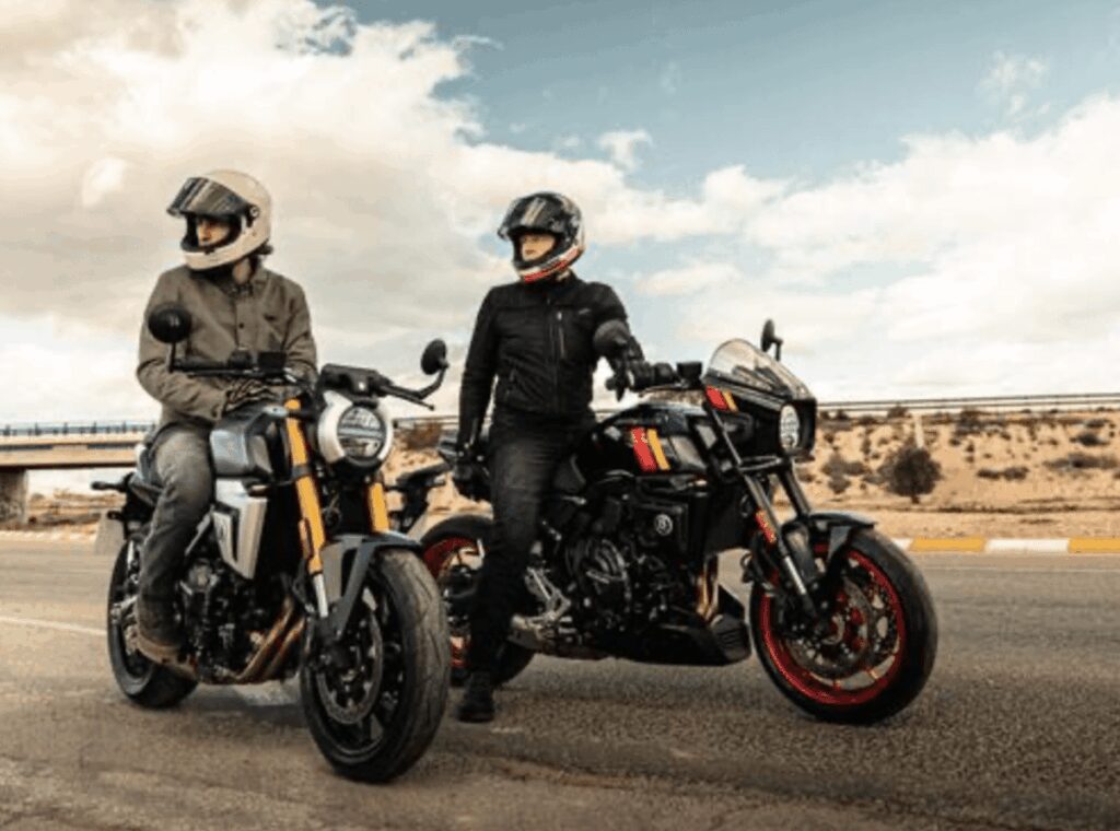 Suzuki presenta le nuove GSX 8T e GSX 8TT Suzuki presenta le nuove GSX 8T e GSX 8TT