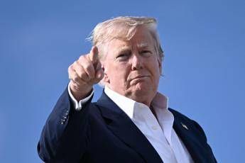 Ucraina Trump a Putin Stop guerra in 10 giorni o sanzioni a Russia Ucraina Trump a Putin Stop guerra in 10 giorni o sanzioni a Russia