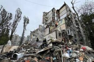 Ucraina Trump contro Putin Attacchi Russia disgustosi applichero sanzioni
