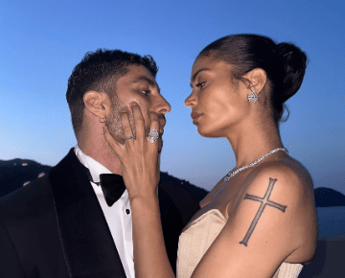 Andrea Iannone compie 36 anni la dolce dedica di Elodie Auguri amore Andrea Iannone compie 36 anni la dolce dedica di Elodie Auguri amore