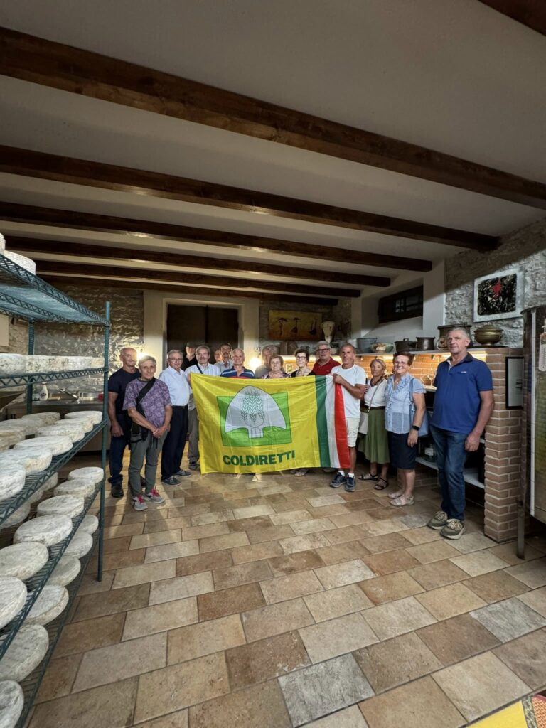 Coldiretti Senior Bergamo in visita allAgriturismo San Mauro tra tradizione agricola e convivialita Coldiretti Senior Bergamo in visita allAgriturismo San Mauro tra tradizione agricola e convivialita