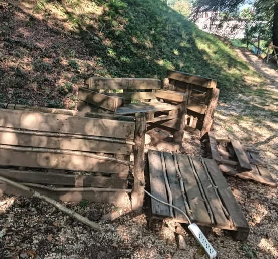 Gardone Val Trompia nuovi atti vandalici al parco giochi della Cirenaica Gardone Val Trompia nuovi atti vandalici al parco giochi della Cirenaica