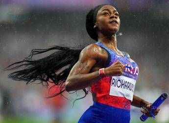 La stella dellatletica Usa ShaCarri Richardson picchia il fidanzato arrestata e rilasciata. Cose successo La stella dellatletica Usa ShaCarri Richardson picchia il fidanzato arrestata e rilasciata. Cose successo