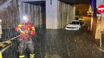 Maltempo flagella il Centro Nord temporali e allagamenti dal Veneto al Lazio