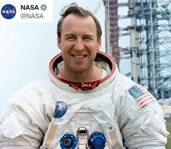 Morto lastronauta Jim Lovell comandante dellApollo 13 lannuncio della Nasa