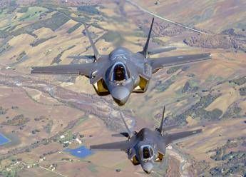 Nato F 35 italiani basati in Estonia intercettano jet russi