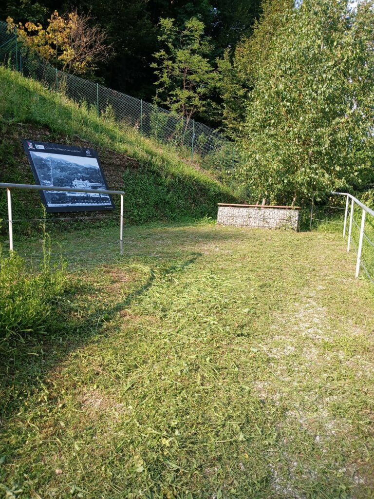 San Pellegrino Terme volontari e amministrazione insieme per la pulizia del percorso pedonale del Parco Vetta San Pellegrino Terme volontari e amministrazione insieme per la pulizia del percorso pedonale del Parco Vetta