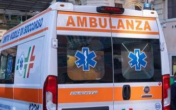 Scontro tra auto e moto nel Pavese tre morti a Cassinino Scontro tra auto e moto nel Pavese tre morti a Cassinino