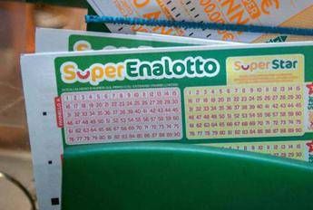 SuperEnalotto 51 da oltre 384mila euro la combinazione vincente di oggi 8 agosto
