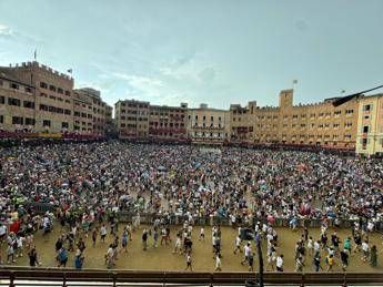 TOMORROW Palio di Siena 16 agosto 2025 oggi in tv orario contrade e fantini TOMORROW Palio di Siena 16 agosto 2025 oggi in tv orario contrade e fantini