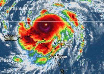 Uragano Erin cresce e diventa di categoria 5 minaccia per i Caraibi